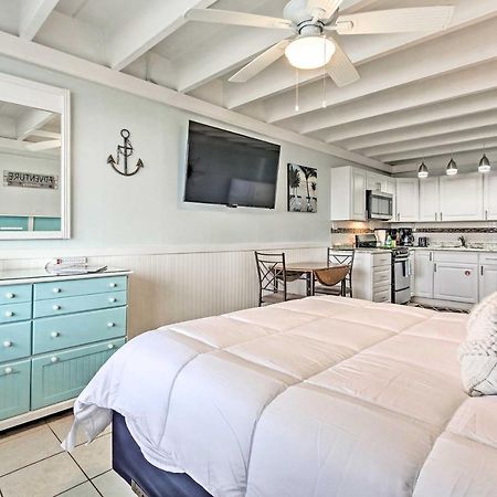 Panama City Beach Studio With Pool And Beach Access Exterior photo