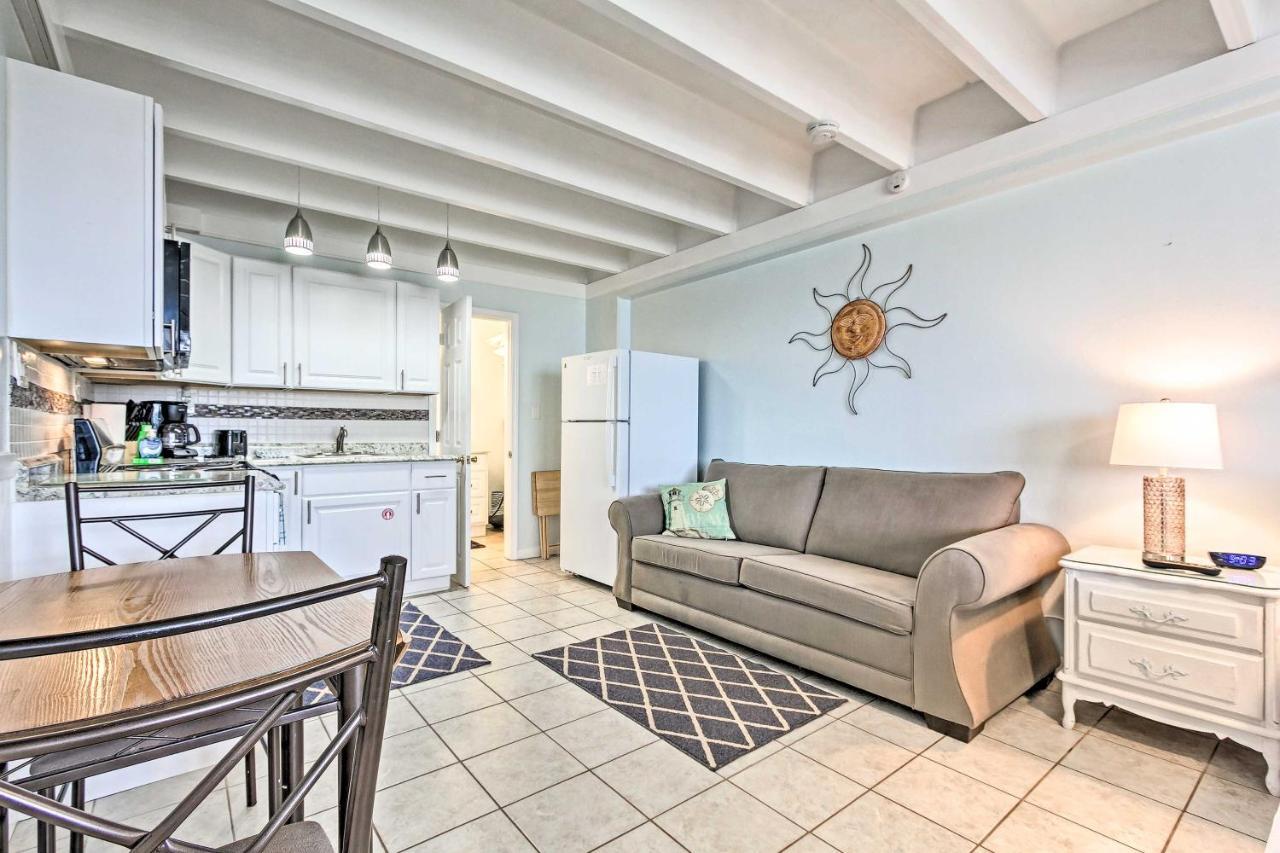 Panama City Beach Studio With Pool And Beach Access Exterior photo