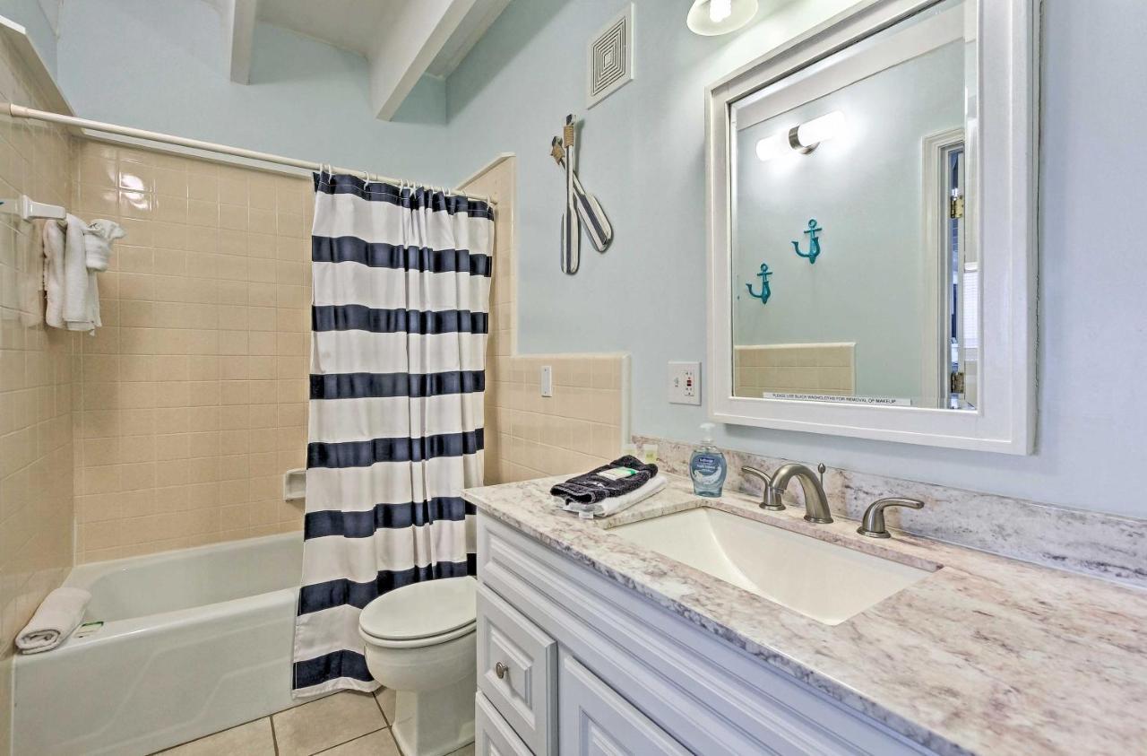 Panama City Beach Studio With Pool And Beach Access Exterior photo