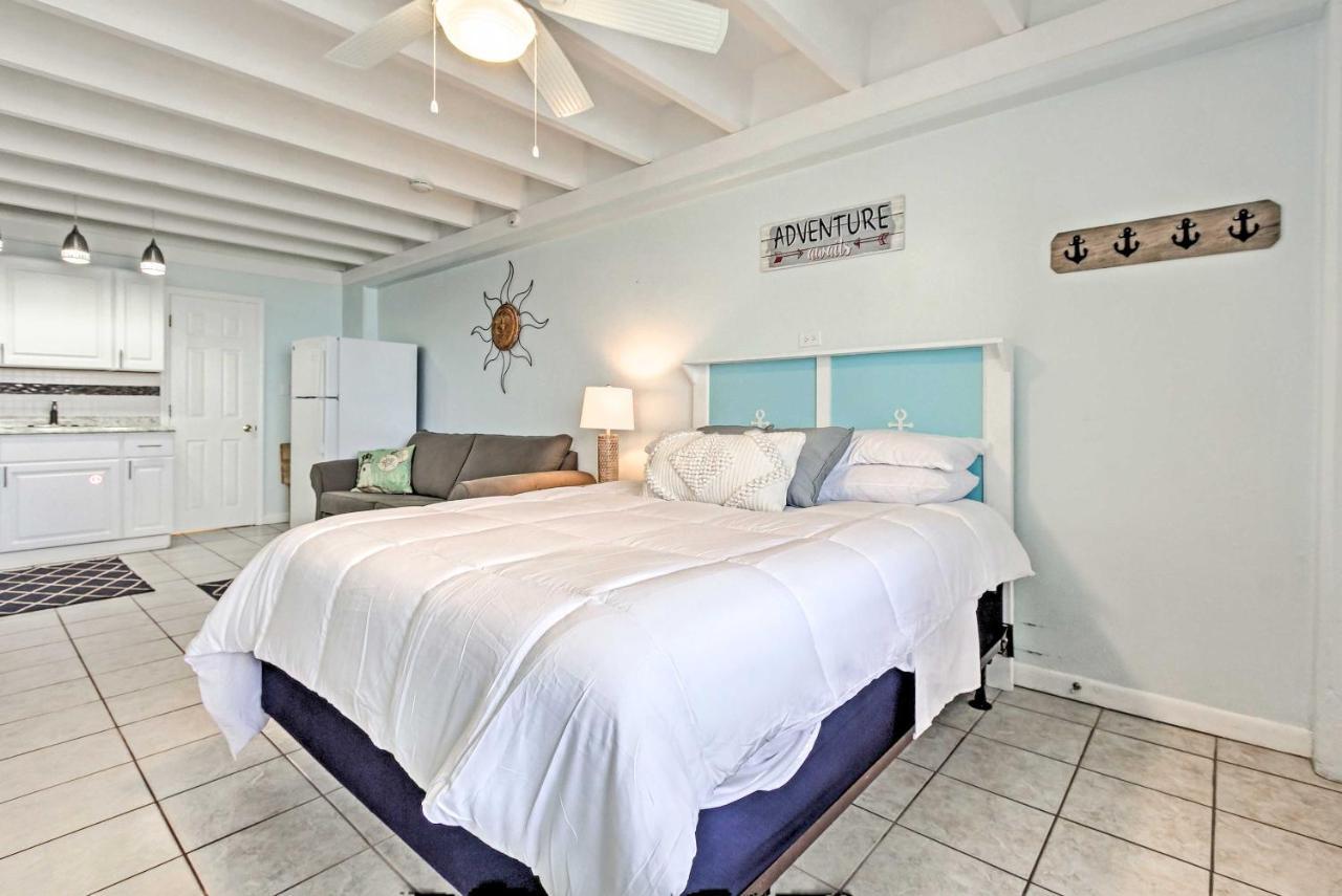 Panama City Beach Studio With Pool And Beach Access Exterior photo